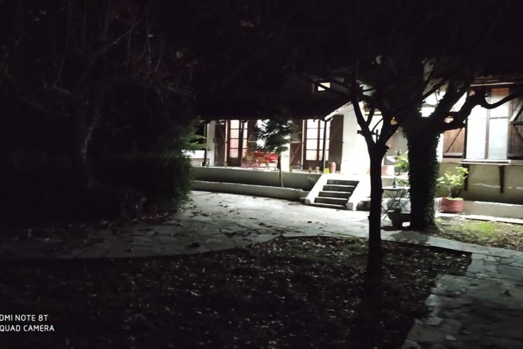 Αρχοντικο Στουσ Προποδεσ Του Ορουσ Διρφυσ Villa Loutsa  Exterior photo